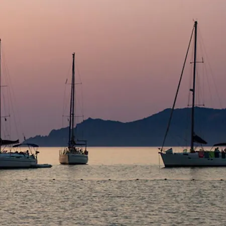 Ideal 2* Porto (Corsica)