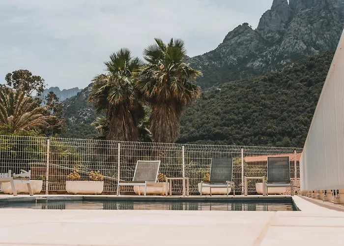 Hotell Ideal Porto (Corsica)