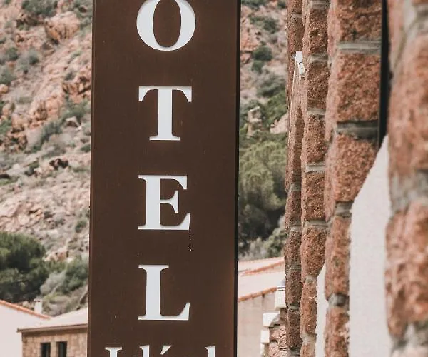 Ideal Hotel