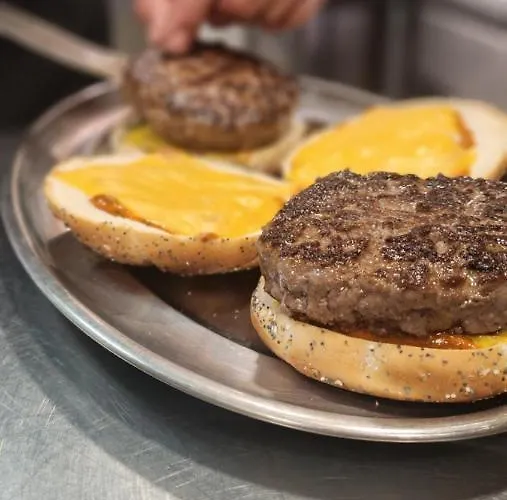 Hotel Ideal Porto (Corsica)