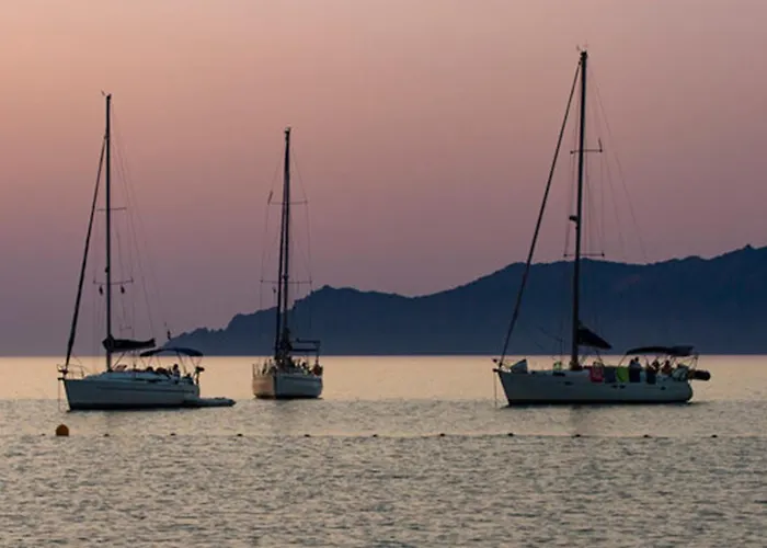 Ideal 2* Porto (Corsica)